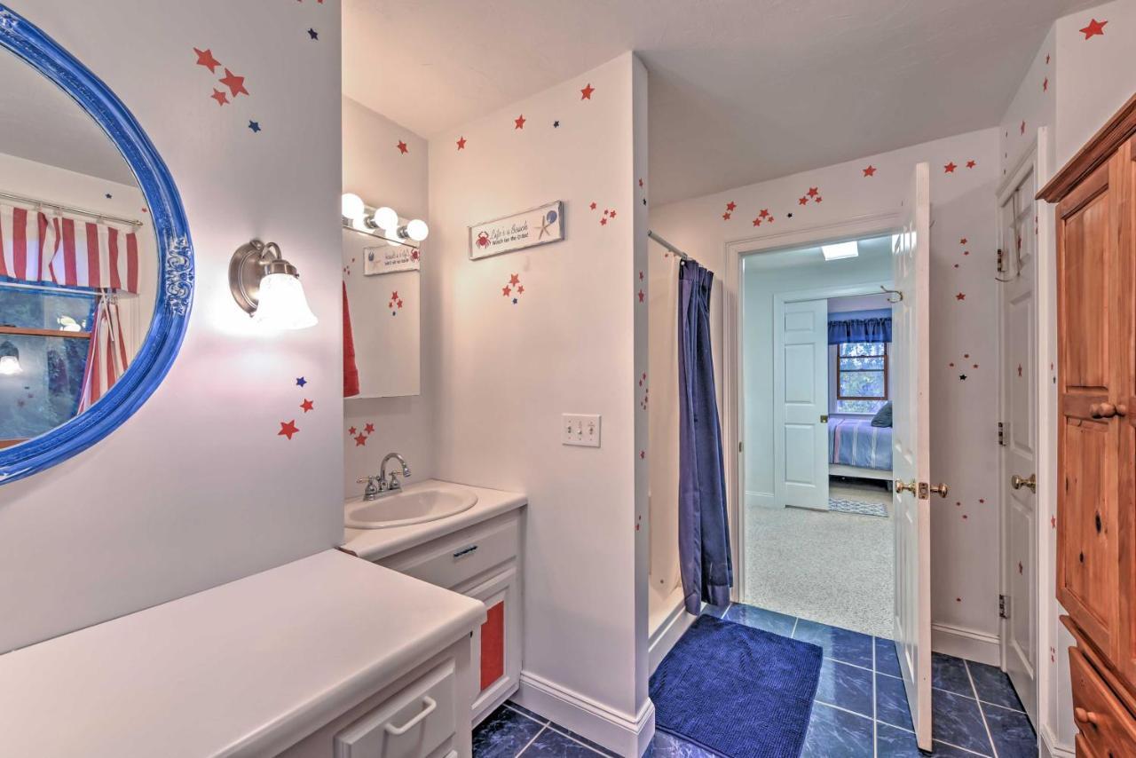 Nautical Bourne Apartment - 2 Mi To Monument Beach Dış mekan fotoğraf